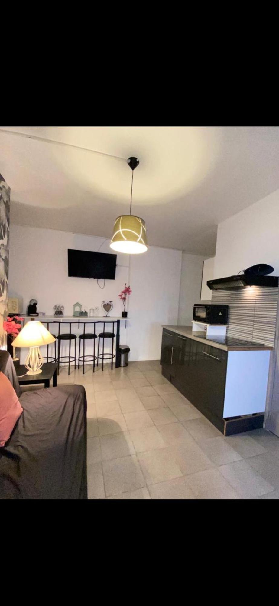 Belle Appartement Chaleureux A 2 Mn A Pied Du Tramway. Сент Етиен Екстериор снимка